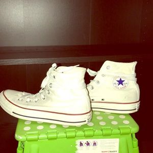 SOLD❗️white Chuck Taylor High Top